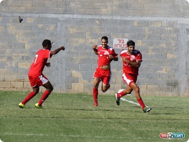 דנין חוגג את השוויון (אנטולי רובינסקי)